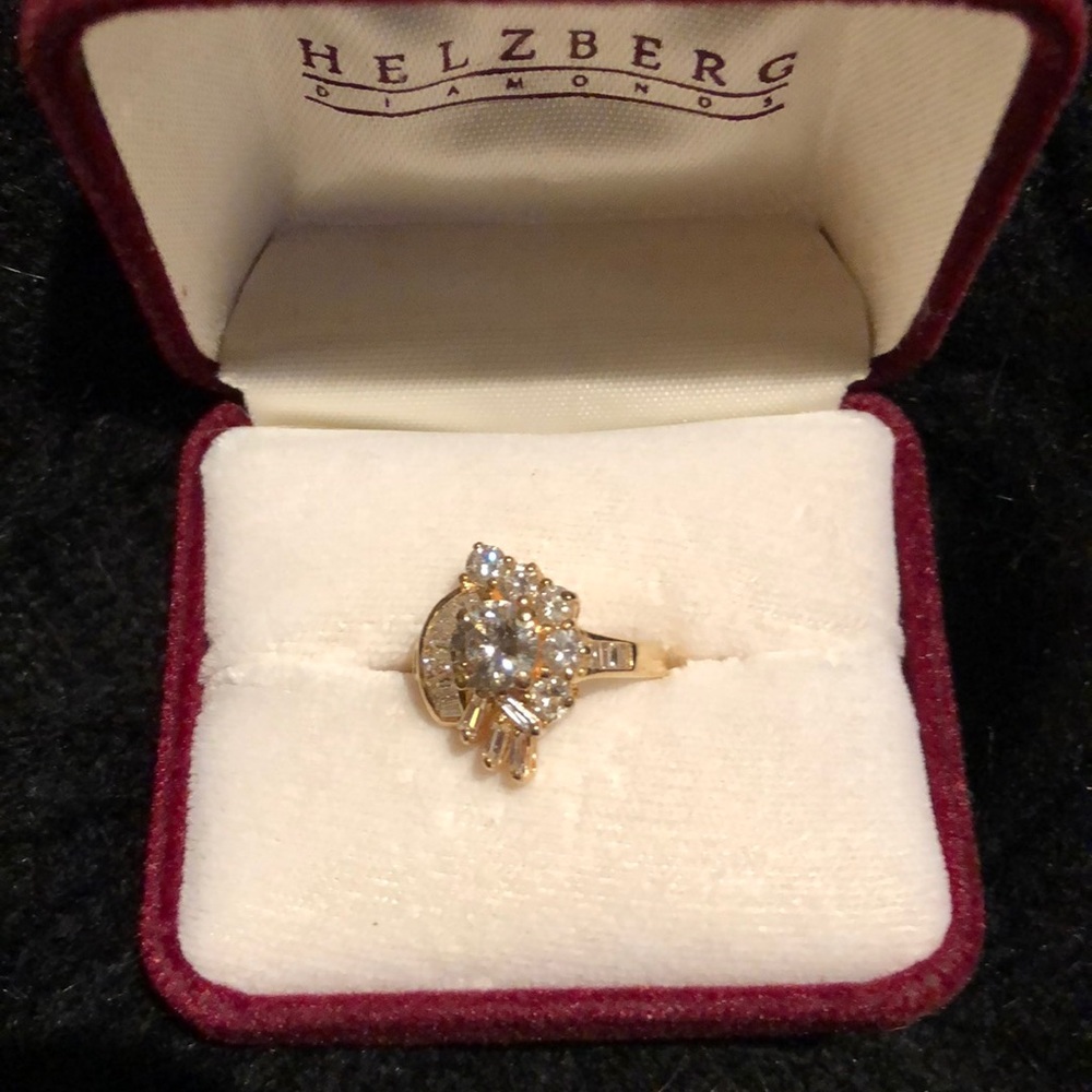 Diamond ring